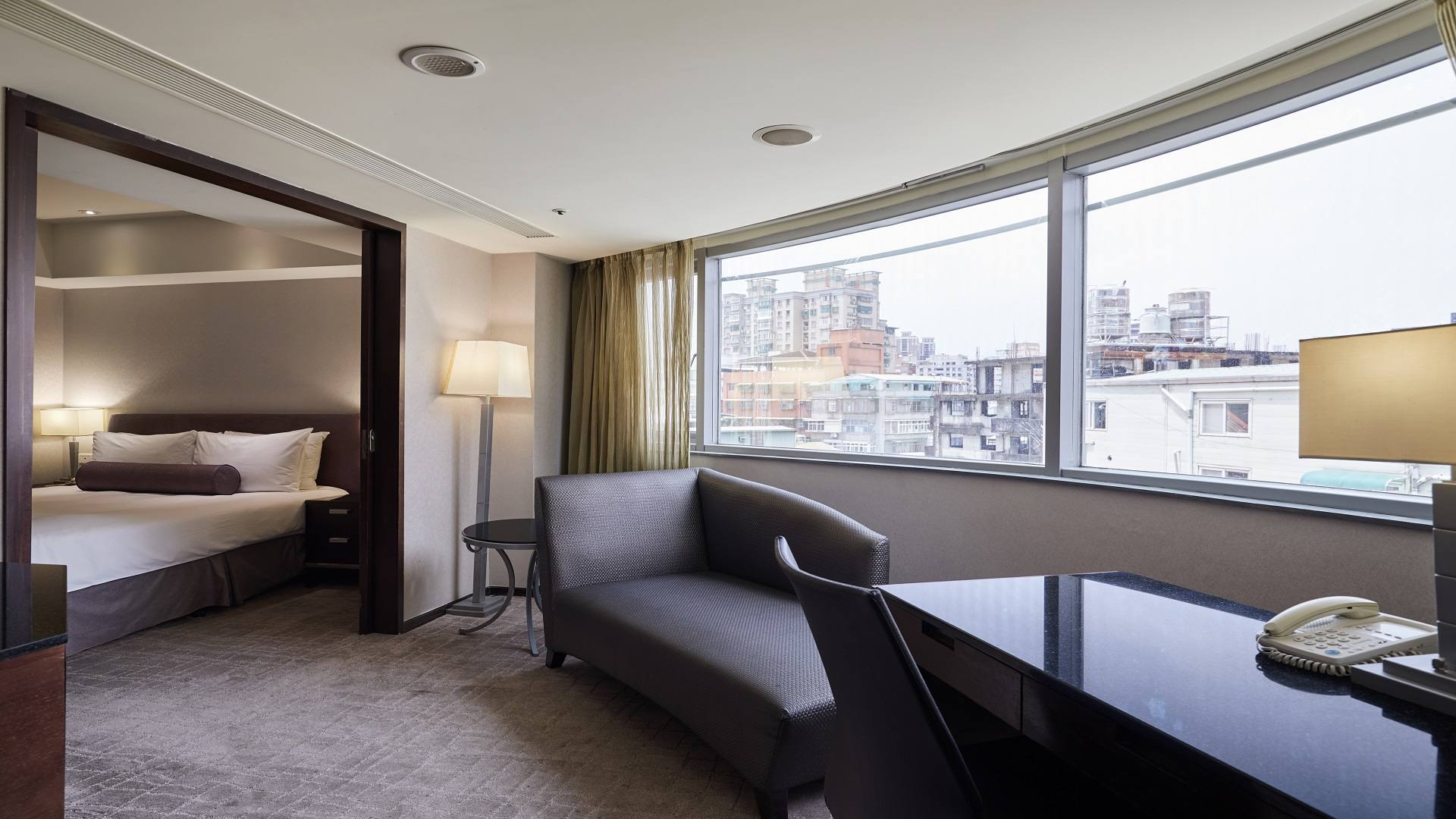K Suite1