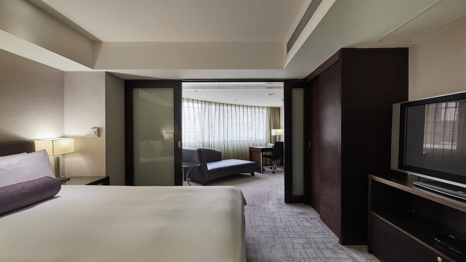 K Suite4